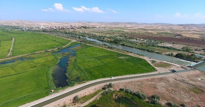 Toprağı Suyla Buluşturan Proje Ekonomiye 24 Milyon Lira Katkı Sunacak
