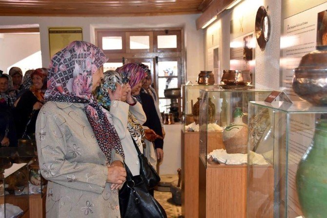 Salihli Kent Müzesine Ziyaretçi Akını