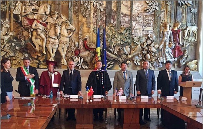 Moldova Amerikan Üniversitesi’nde Tarihi Gün