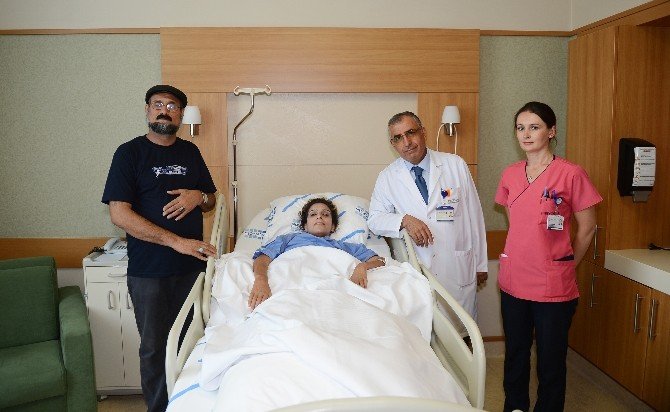 Iraklı Yatalak Hastayı, Türk Doktorlar Tedavi Etti