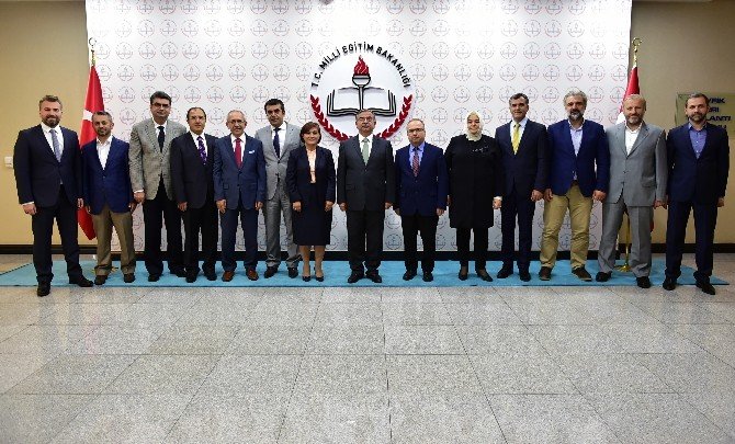 Maarif Vakfı İlk Toplantısını Yaptı