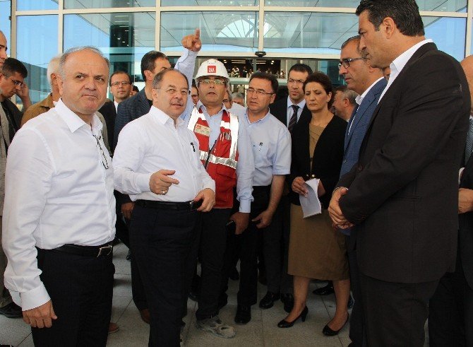 Bakan Akdağ, Mersin Şehir Hastanesi’nde İncelemelerde Bulundu