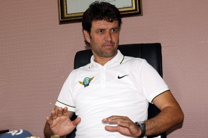Akhisar Belediyespor, Cihat Arslan İle Yolları Ayırdı