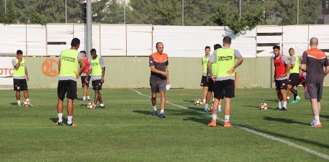 Krunoslav Jurcic Adanaspor’un Başında İlk Antrenmanına Çıktı