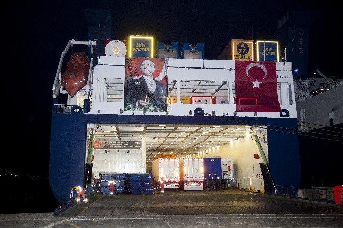 Zafer Bayramı’nda Kalkan Geminin Hasılatı, 15 Temmuz Şehitleri’ne Verilecek