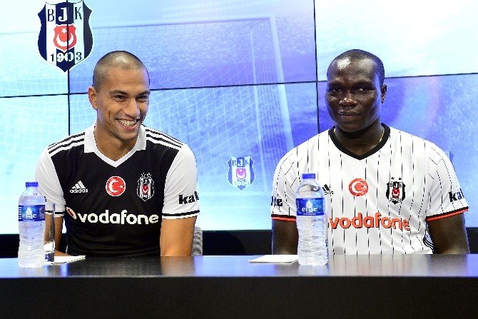 Beşiktaş’ta İmza Şov