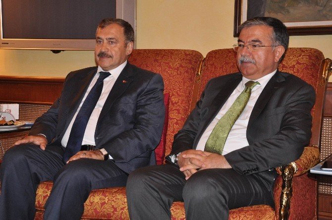 Milli Eğitim Bakanı Yılmaz: 