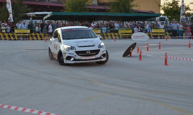 ’Ralli Seyirci Özel Etabı’ Nefesleri Kesti