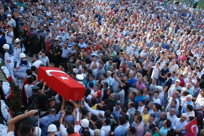 Bartın; Şehit Uzman Onbaşı Cem Kanber’e Ağlıyor