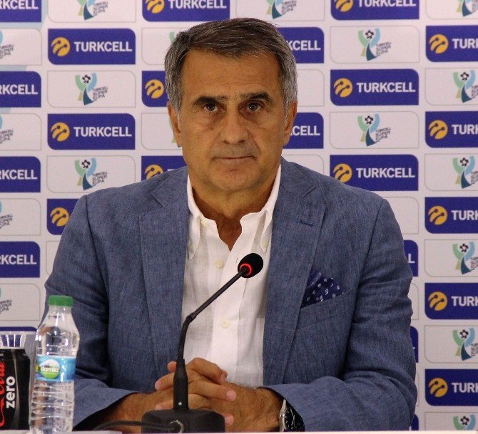 Şenol Güneş: “Elimde Neuer Ya Da Muslera Vardı Da, Oynatmadım Mı?”