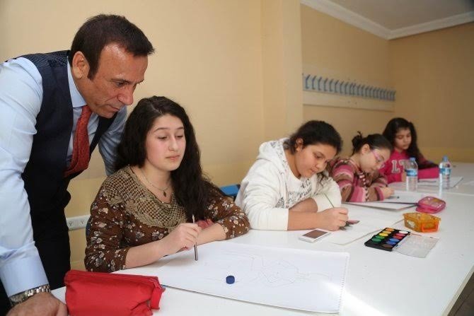 Canik’te Eğitim Tesisleri Yeni Döneme Hazır