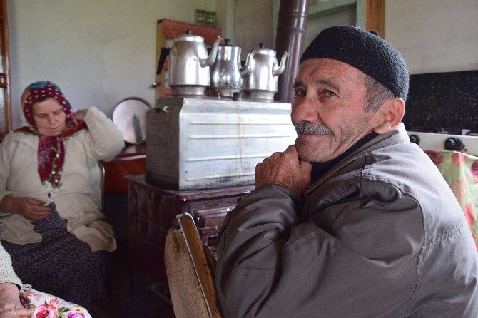 Karadeniz Yaylalarında Pazar Ve Göçebelik Hayatı Sürdürülüyor