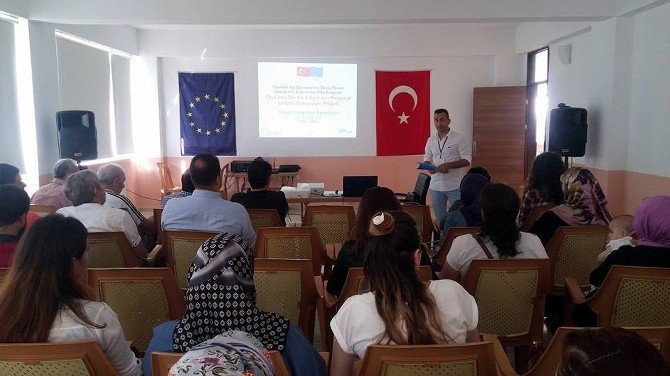 Fatsa’da Öğretmenlere Hizmet İçi Eğitim Semineri