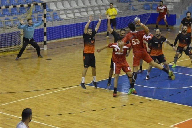 Tokat’ta Hentbol Türkiye Kupası 1. Tur Karşılaşması