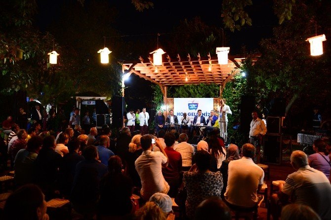 Spor Camiasının Önemli İsimleri Beylikdüzü’nde Halkla Buluştu