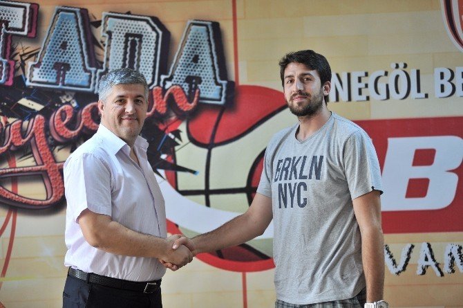 Alparslan Uruk İnegöl Belediyespor’da
