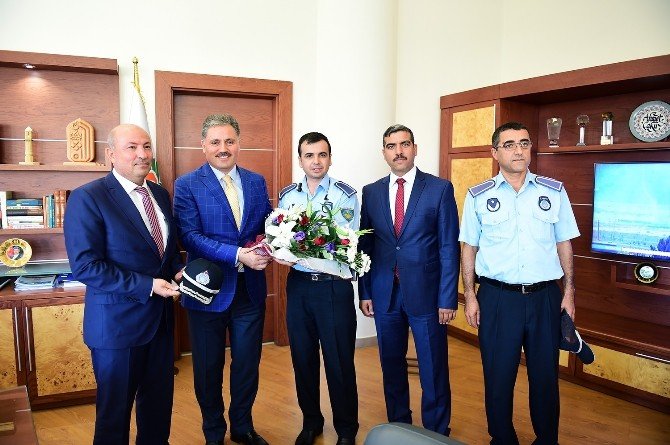 Çakır: “Büyükşehir Zabıtası, Başarılı Bir Görev Yürütüyor”