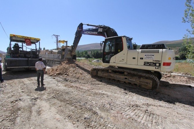 Kalıcı Asfalt İçin Çalışmalar Başladı