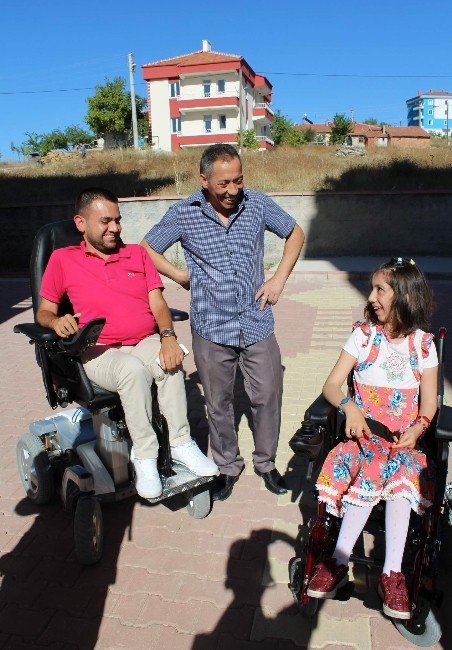 Engelli İş Adamından Örnek Davranış