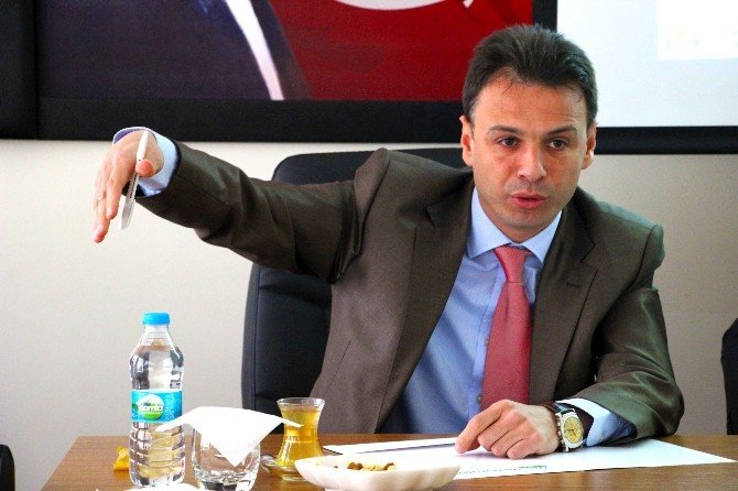 Maçka Belediyesi Şehitlerini Unutmadı