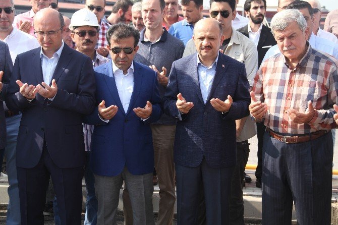 Milli Savunma Bakanı Işık: “Demokrasinin Kırmızı Çizgisi Terördür”