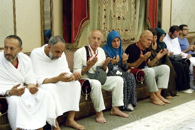 Diyanet İşleri Başkanı Görmez Şehit Aileleri İle Buluştu