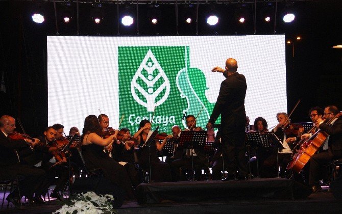 Çankaya Filarmoni Orkestrası Büyüledi