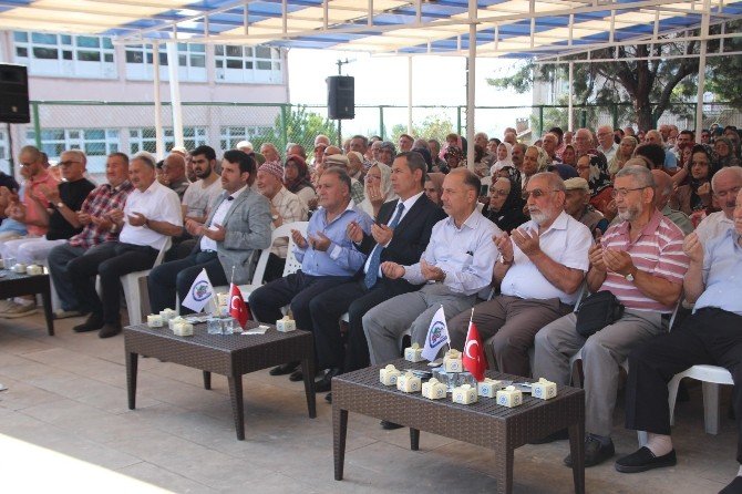Kdz. Ereğli Belediyesi Mezarlıklarda Mevlid Programı Düzenledi
