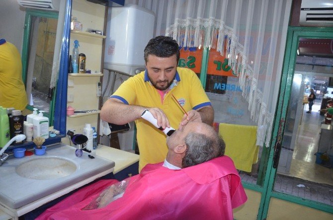Fatsa’da Berberlerde Bayram Mesaisi