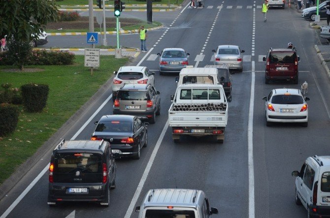 Fatsa’da Bayram Trafiği Yoğunluğu
