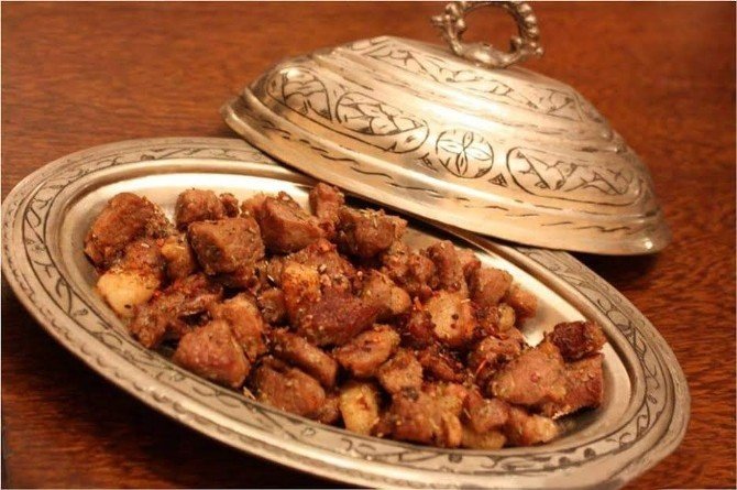 Uzmanlardan Bayram Uyarısı: "Kırmızı Eti Fazla Kaçırıp Sağlığınızdan Olmayın"