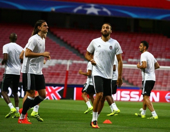 Beşiktaş, Benfica Maçı Hazırlıklarını Tamamladı