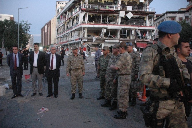 Bakan Soylu Patlama Bölgesinde