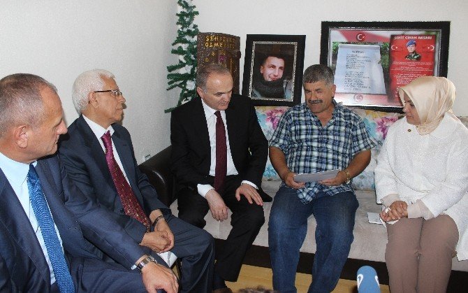 Bakan Özlü: “Sürekli Ülkemizi Bölme, Yıkma Hamlesi Var”