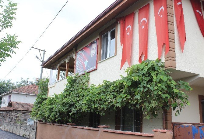Bakan Özlü: “Sürekli Ülkemizi Bölme, Yıkma Hamlesi Var”