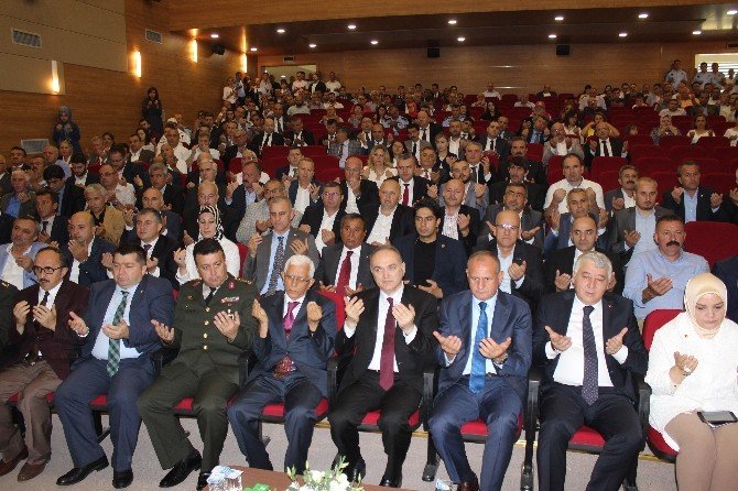 Bakan Özlü: “Fitne Fesattan Uzak Duralım”