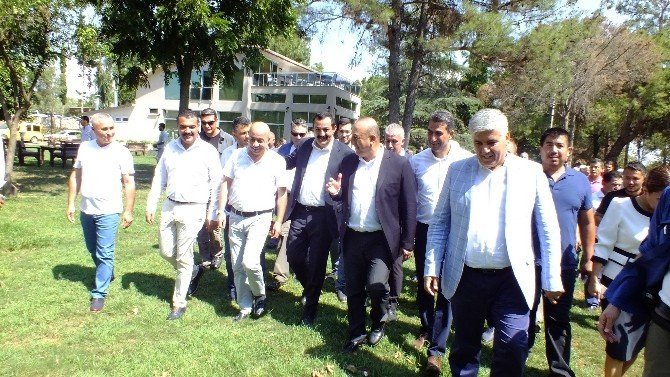 Çavuşoğlu: "Terörün Kökünü Kazıyacağız"