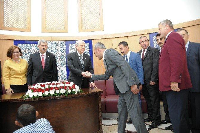 Mhp, Parti İçi Bayramlaşması