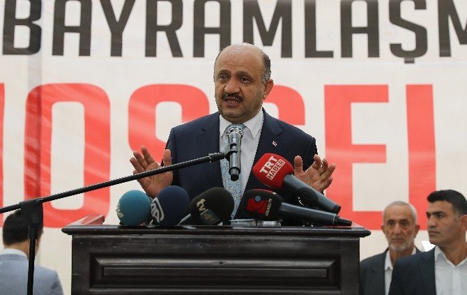 Milli Savunma Bakanı Işık: “Fetö’den Kurtulan Ordumuz Başarıyla İlerliyor”