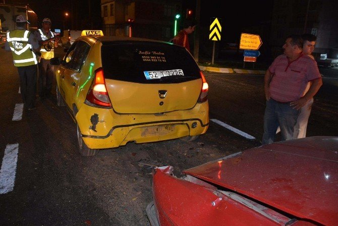 Ordu’da Trafik Kazası: 2 Yaralı