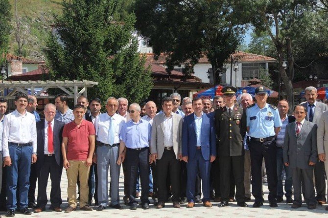 Kavak’ta Bayramlaşma