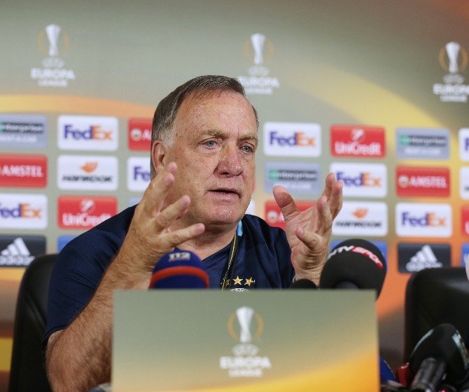 Dirk Advocaat: "Kaliteyi Sahaya Yansıtmak Mecburiyetindeyiz"