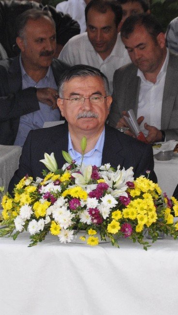 Bakan Yılmaz: "28 Bin 163 Öğretmenin Bakanlığımızla İlişiği Kesildi"