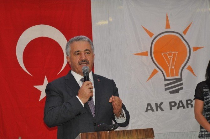 Bakan Arslan’dan Iğdır Belediyesi’ne Tepki