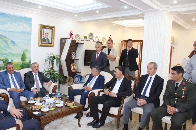 Ulaştırma Bakanı Arslan Iğdır’da