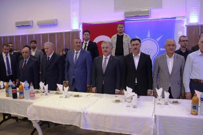 Bakan Arslan’dan Şehit Ve Gazi Aileleri Derneği’ne Bayram Ziyareti