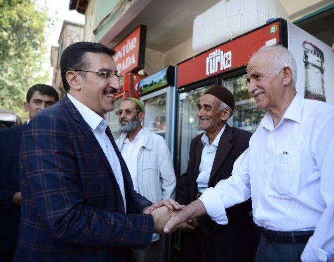 Gümrük Ve Ticaret Bakanı Bülent Tüfenkci: