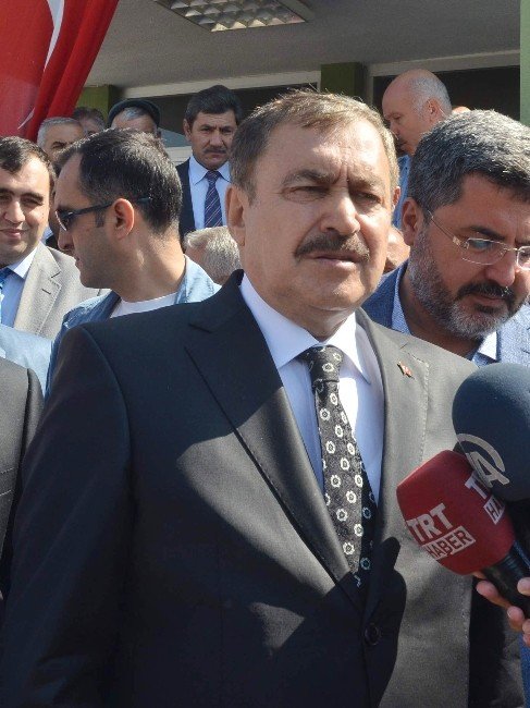 Bakan Eroğlu’ndan Alman ’Der Spiegeli’ Dergisinin Kapağına Sert Eleştiri: