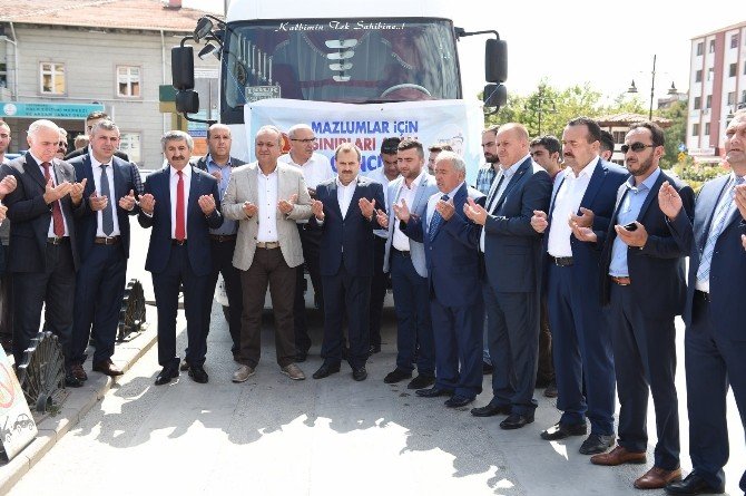 Kastamonu’dan Cerablus’a Yardım Tır’ı Yola Çıktı