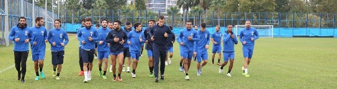 Adana Demirspor Yoluna Namağlup Devam Etmek İstiyor